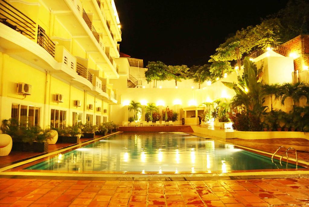 Serendipity Beach Resort Sihanoukville Eksteriør billede